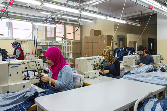 Sewing Machines and Automates